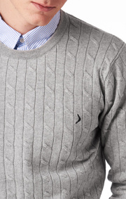 LUND CABLE KNIT CONTRAST O-NECK SWEATER