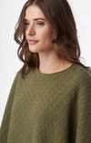 Cable poncho äng