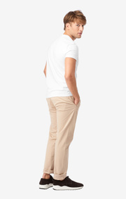 BASIC UNDER TEE