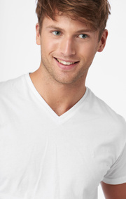 Boomerang - JARL V-NECK T-SHIRT - White