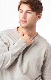 AXEL O-NECK SWEATER
