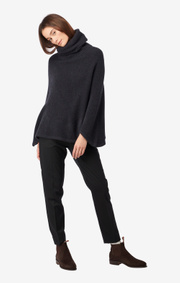 Boomerang - Maggan poncho - Midnight blue