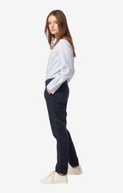Ditte chinos