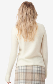 Boomerang - runa fluff sweater - Offwhite